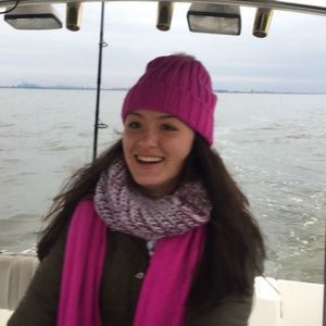 Meet your Posher, Amanda